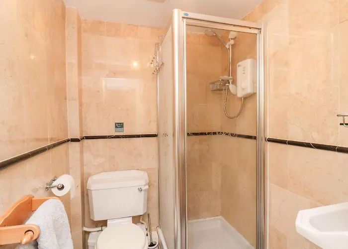 Braeside * ويتبي