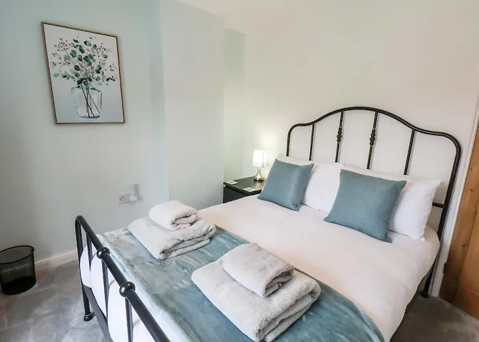 Braeside * ويتبي